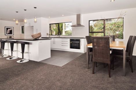 Photo of property in 168 Huia Road, Titirangi, Auckland, 0604