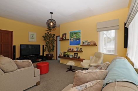 Photo of property in 4 Leveson Street, Strathmore Park, Wellington, 6022