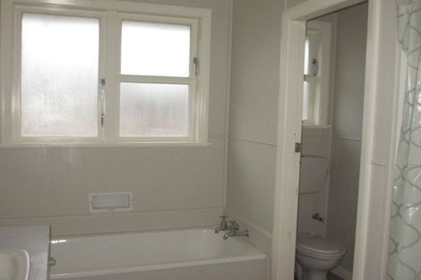 Photo of property in 7 Viscount Place, West End, Palmerston North, 4412