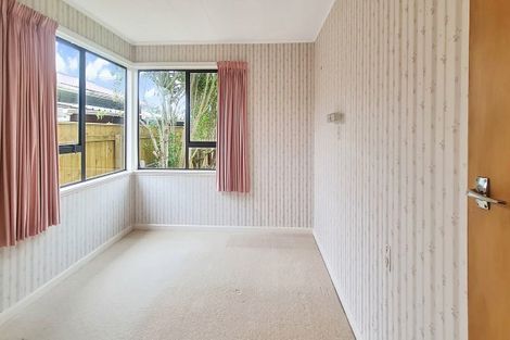 Photo of property in 2 Oaklea Avenue, Marton, 4710