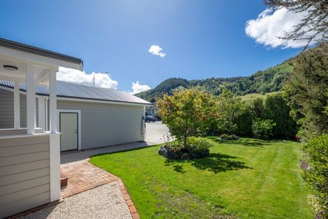 Photo of property in 120 Waimea Road, Nelson South, Nelson, 7010