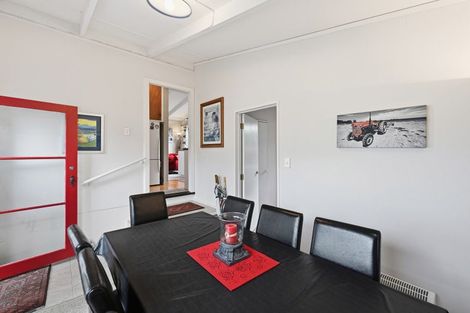 Photo of property in 22 Angela Place, Kinloch, Taupo, 3377