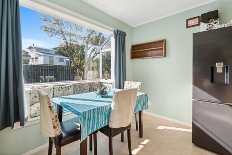 Photo of property in 7 Downs View Place, Pukerua Bay, 5026