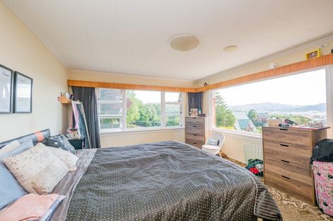 Photo of property in 138 Easther Crescent, Kew, Dunedin, 9012