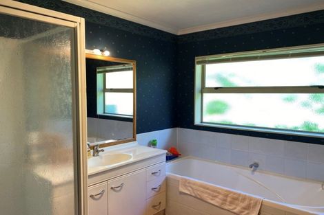 Photo of property in 43 Bayvista Close, Welcome Bay, Tauranga, 3112