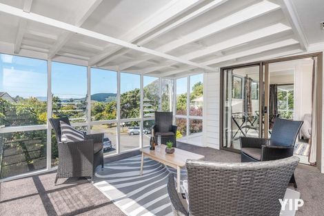 Photo of property in 29 Balliol Drive, Tawa, Wellington, 5028