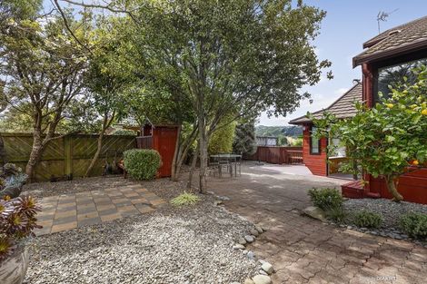 Photo of property in 8 Burbank Crescent, Churton Park, Wellington, 6037