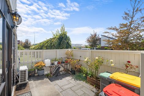 Photo of property in 2/41 Picton Avenue, Riccarton, Christchurch, 8011