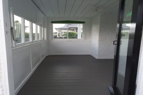 Photo of property in 9 Chelwood Street, Takaro, Palmerston North, 4412