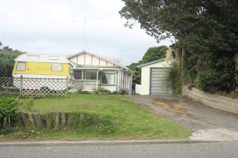 Photo of property in 30 Renown Road, Raumati South, Paraparaumu, 5032