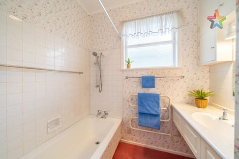 Photo of property in 221 Taita Drive, Avalon, Lower Hutt, 5011