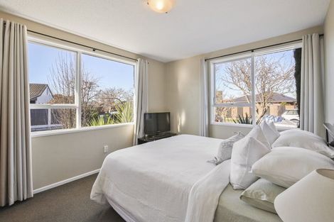 Photo of property in 2 Watson Place, Rangiora, 7400