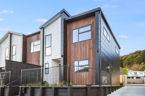 Photo of property in 3/24 Bull Avenue, Wainuiomata, Lower Hutt, 5014