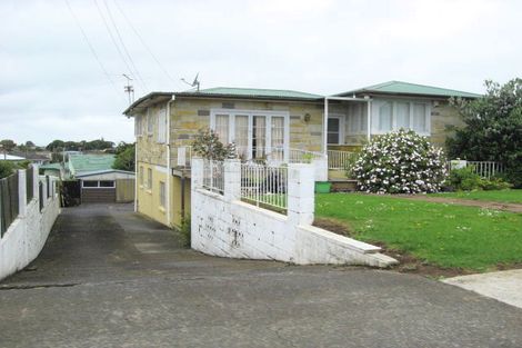 Photo of property in 179 Wallace Road, Mangere Bridge, Auckland, 2022