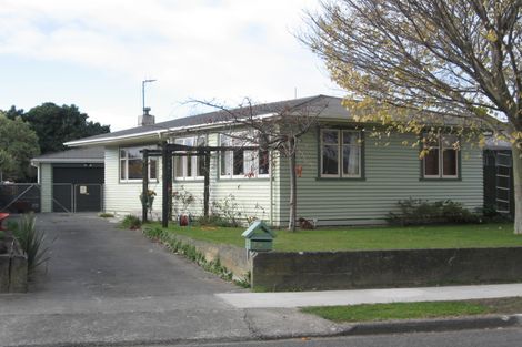 Photo of property in 38 Shackleton Street, Maraenui, Napier, 4110