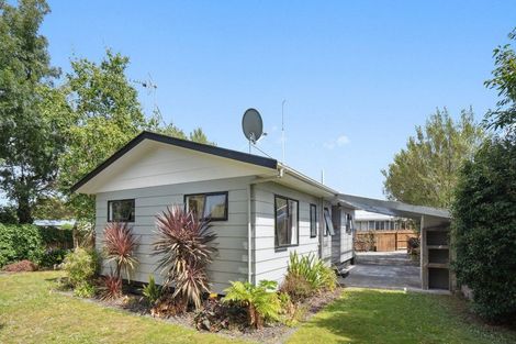 Photo of property in 9 Baillie Crescent, Carterton, 5713