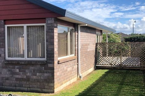 Photo of property in 5 The Boulevard, Red Beach, 0932