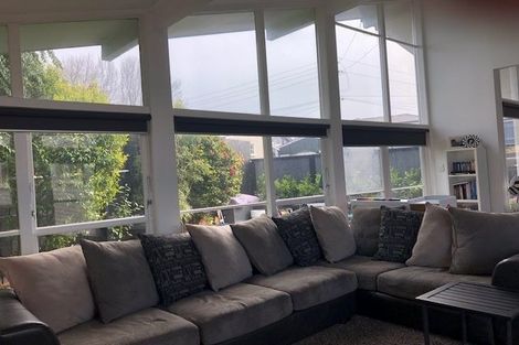 Photo of property in 94 Barrack Road, Mount Wellington, Auckland, 1060