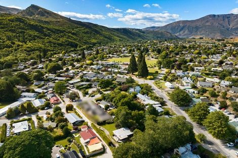 Photo of property in 22 Cardigan Street, Arrowtown, 9302