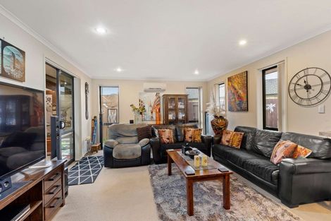 Photo of property in 100 Twin Oak Avenue, Papamoa Beach, Papamoa, 3118