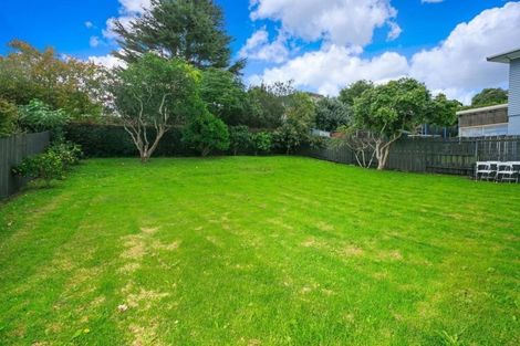 Photo of property in 18 Bentley Avenue, Glenfield, Auckland, 0629