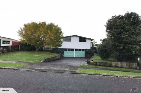 Photo of property in 5 Camellia Avenue, Bell Block, New Plymouth, 4312