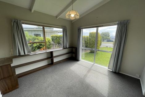 Photo of property in 50 Napier Road, Havelock North, 4130
