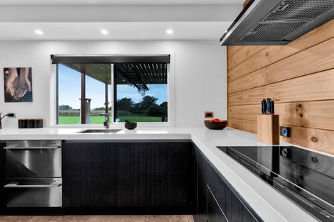 Photo of property in 1253 Upland Road, Egmont Village, Inglewood, 4386