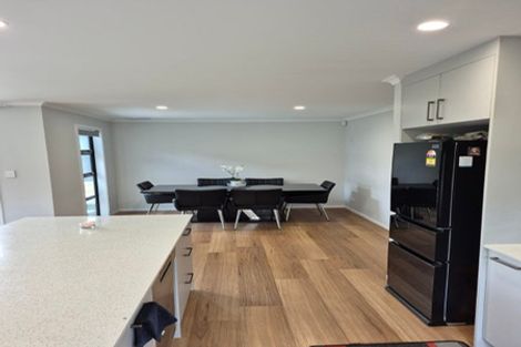 Photo of property in 26 Castletown Street, Wallaceville, Upper Hutt, 5018