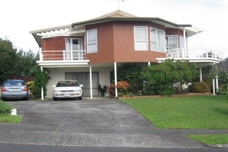 Photo of property in 26 Treeway, Sunnyhills, Auckland, 2010