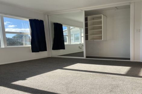 Photo of property in 45 Sylvia Road, Hillcrest, Auckland, 0627