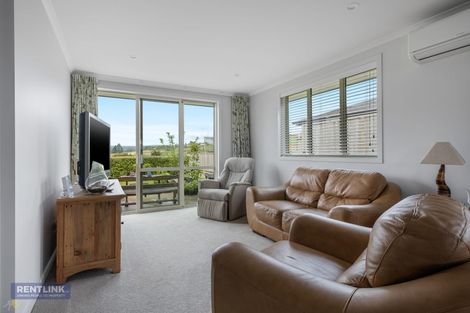 Photo of property in Waterview Estate, 86/4 Greystone Place, Omokoroa, 3114