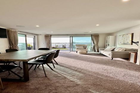 Photo of property in 42 Main Road, Mount Pleasant, Christchurch, 8081