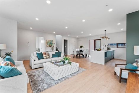 Photo of property in 55 Karaka Village Parade, Karaka, 2580