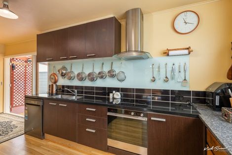 Photo of property in 3 Ingram Street, Naenae, Lower Hutt, 5011