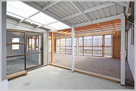 Photo of property in 5 Linklater Avenue, Foxton Beach, Foxton, 4815