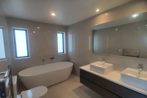 Photo of property in 15c Living Stream Road, Albany Heights, Auckland, 0632