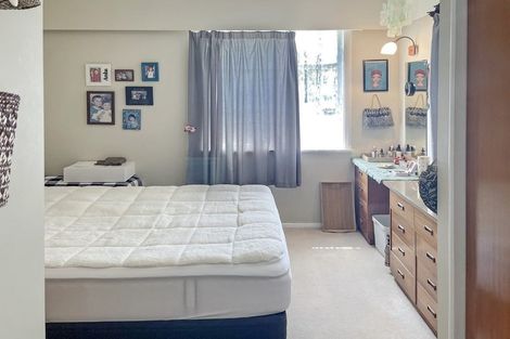 Photo of property in 8 Atiawa Crescent, Waiwhetu, Lower Hutt, 5010