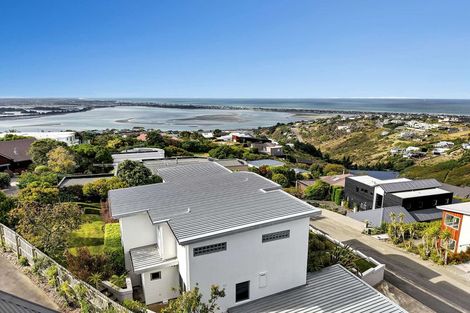 Photo of property in 3 Ledger Lane, Mount Pleasant, Christchurch, 8081