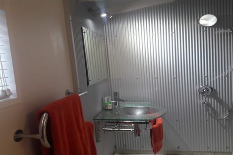 Photo of property in 2/31 Telstar Place, Beach Haven, Auckland, 0626