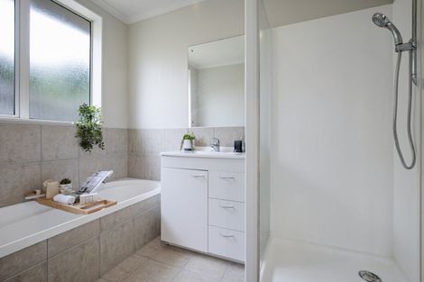 Photo of property in 29 Keri Vista Rise, Papakura, 2110