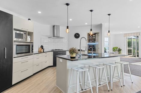 Photo of property in 20 Rawiri Drive, Bell Block, New Plymouth, 4312