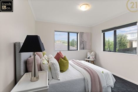 Photo of property in 125 Keri Vista Rise, Papakura, 2110