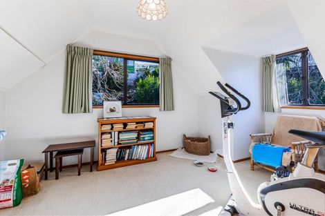 Photo of property in 2/2 Elizabeth Place, Mairangi Bay, Auckland, 0630