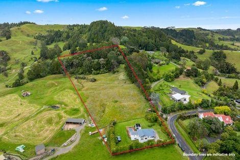 Photo of property in 218 Annandale Road, Kumeu, 0782