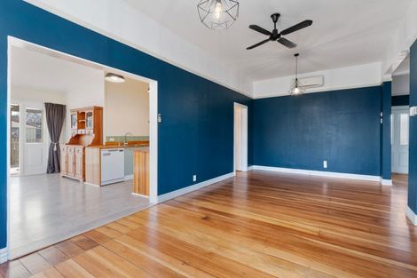 Photo of property in 168 High Street South, Carterton, 5713