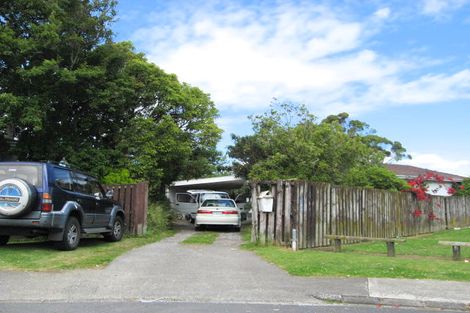 Photo of property in 12 Norton Place, Mangere, Auckland, 2022