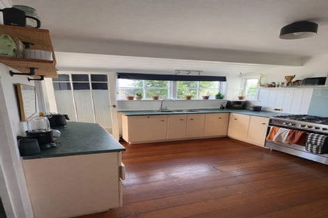 Photo of property in 210 Gascoigne Street, Raureka, Hastings, 4120