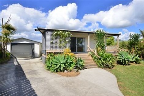 Photo of property in 14a Ross Crescent, Orewa, 0931