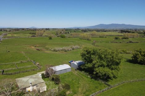 Photo of property in 816 Tuhikaramea Road, Ngahinapouri, Hamilton, 3290